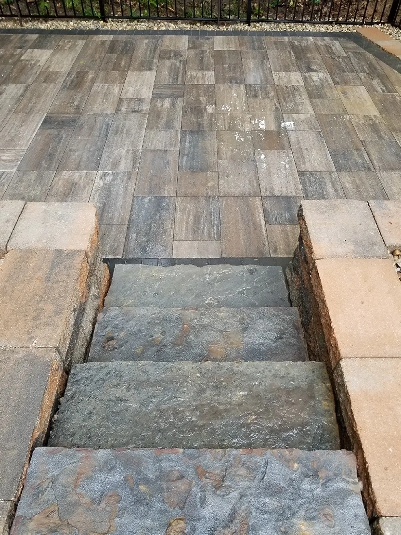 Hardscapes & Retaining Walls O’Fallon, IL